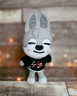 Patron amigurumi Wolf chan de SKZOO